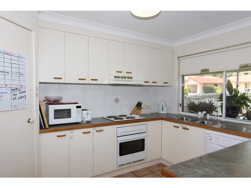 1 Marshall Place, Ferny Grove QLD 4055