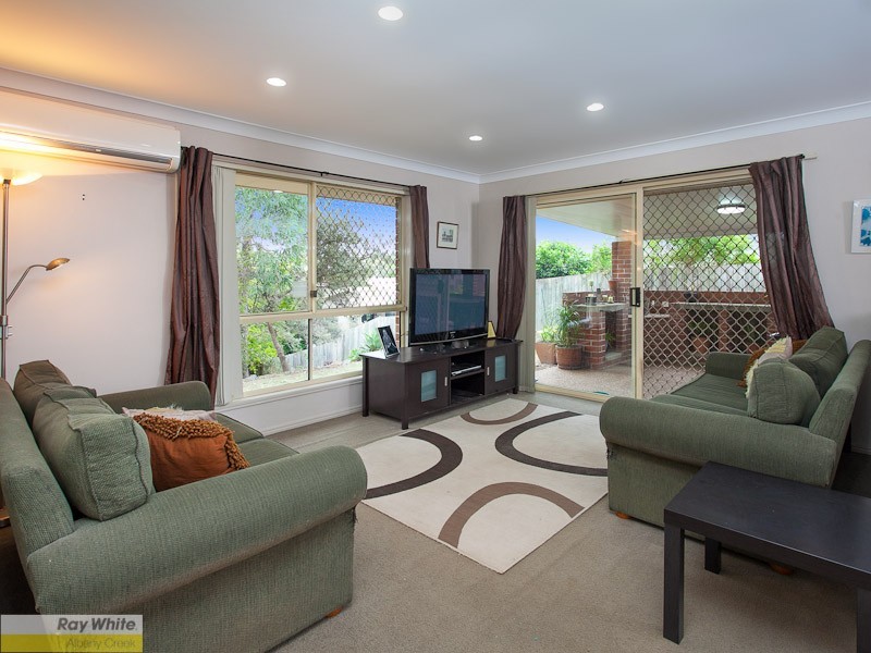 9 Mascotte Court, Eatons Hill QLD 4037