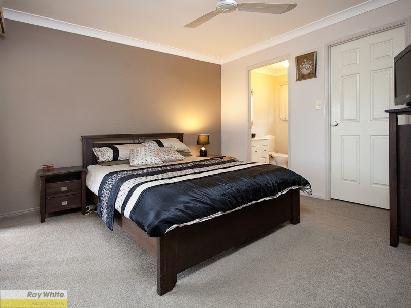 9 Mascotte Court, Eatons Hill QLD 4037