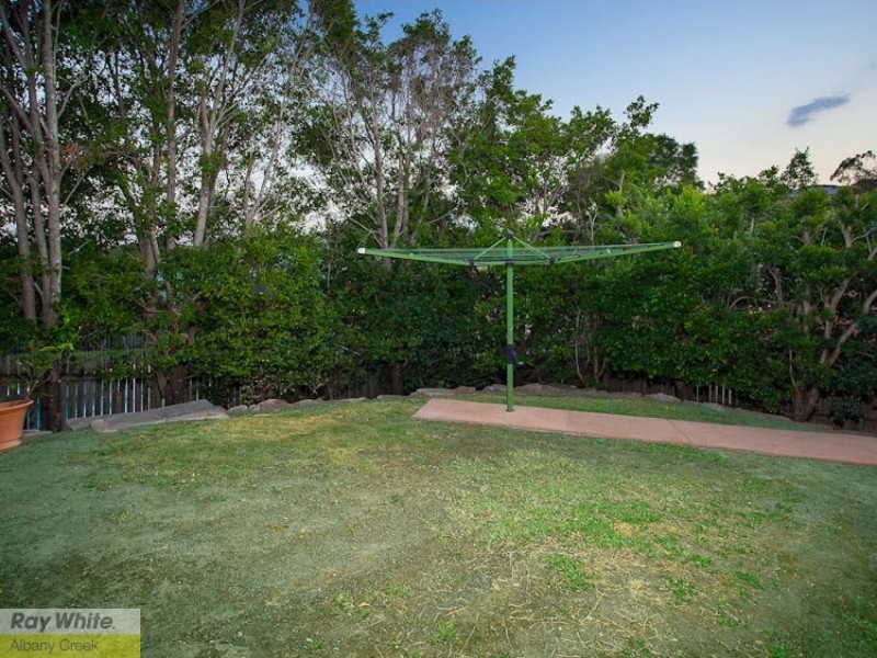 4 Meilland Court, Eatons Hill QLD 4037