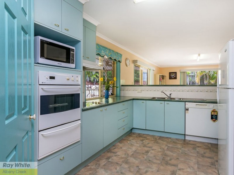 61 Lancewood Drive, Albany Creek QLD 4035