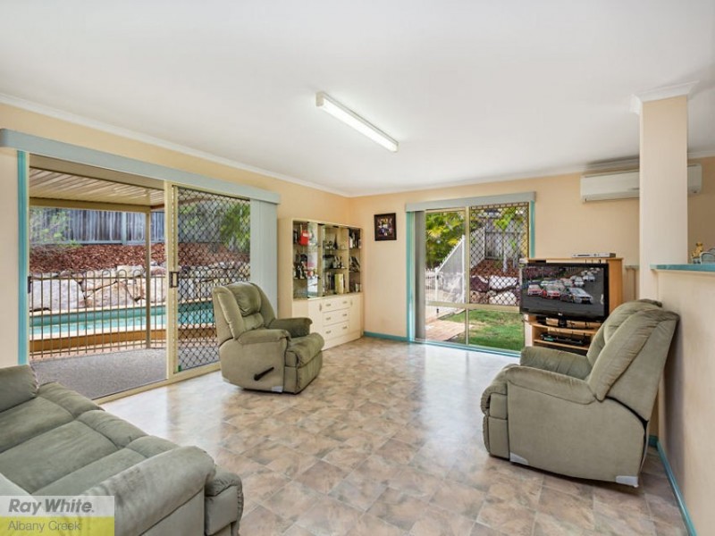 61 Lancewood Drive, Albany Creek QLD 4035