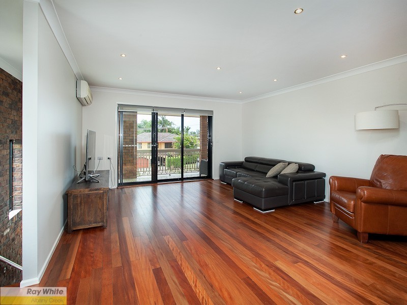 7 Sussex Dr, Albany Creek QLD 4035