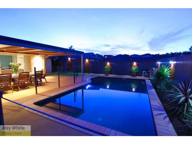 6 Medeo Court, Eatons Hill QLD 4037