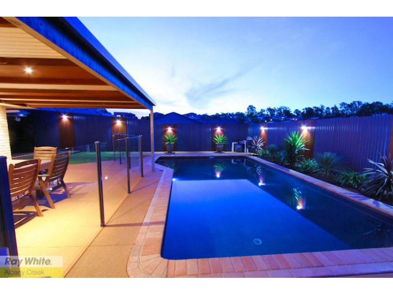 6 Medeo Court, Eatons Hill QLD 4037