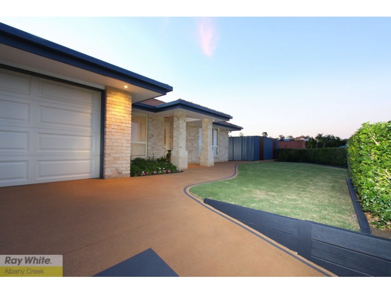 6 Medeo Court, Eatons Hill QLD 4037