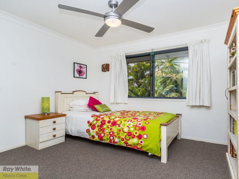 8 Orbital Close, Bridgeman Downs QLD 4035