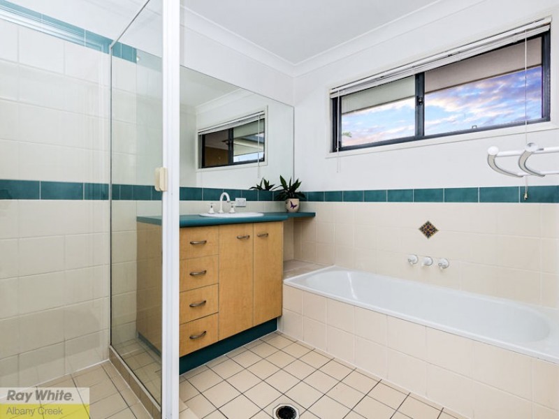 8 Orbital Close, Bridgeman Downs QLD 4035