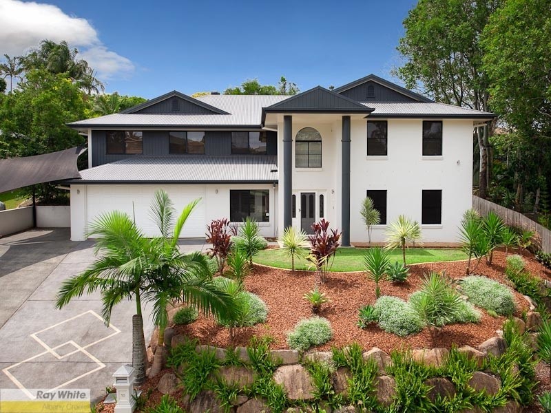 10 Bangalow Place, Albany Creek QLD 4035