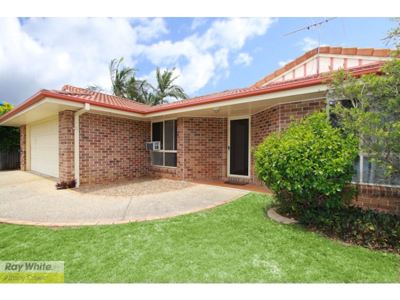 10 Tiffany Court, Eatons Hill QLD 4037