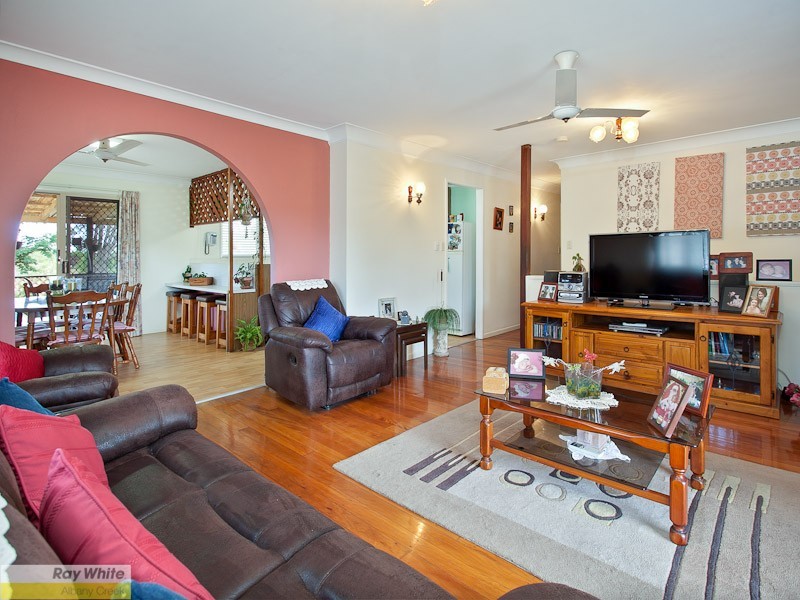 38 Peter Street, Strathpine QLD 4500