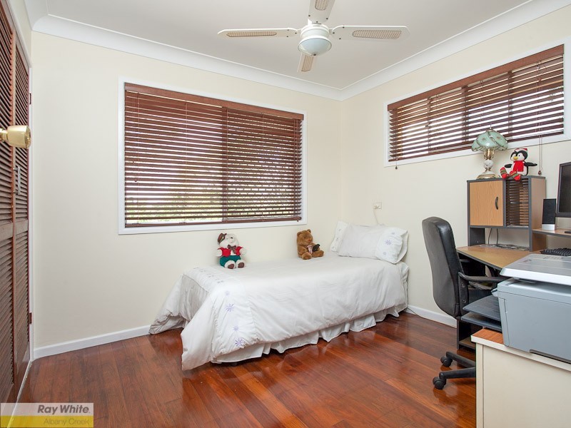 38 Peter Street, Strathpine QLD 4500