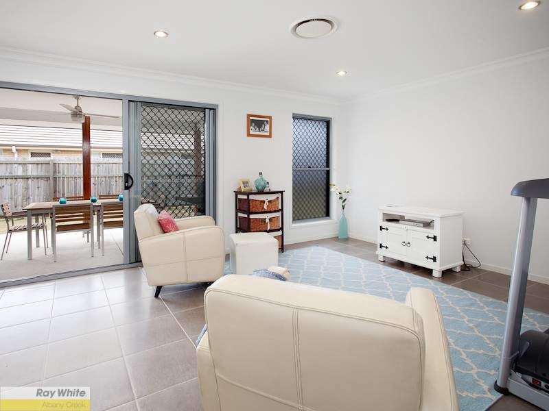 16 Schukow Court, Warner QLD 4500