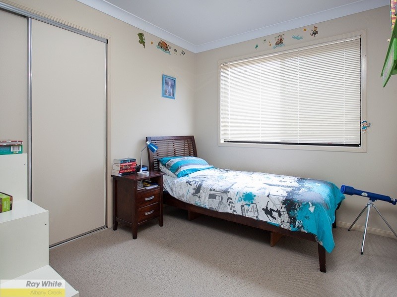 77 Caribou Crescent, Fitzgibbon QLD 4018