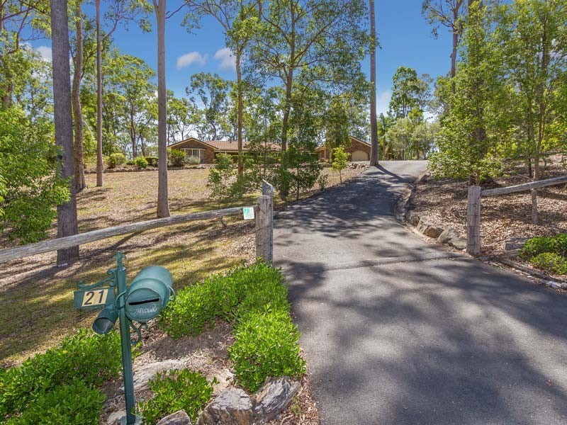 21 Peppermint Drive, Cashmere QLD 4500