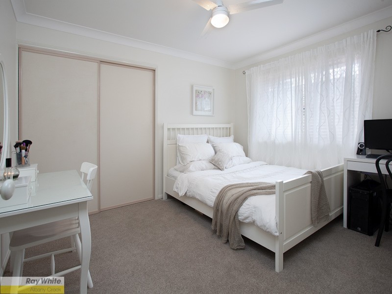 13 Chisholm Court, Albany Creek QLD 4035