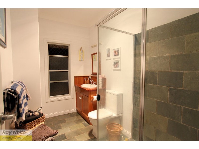 116 Thiess Drive, Albany Creek QLD 4035