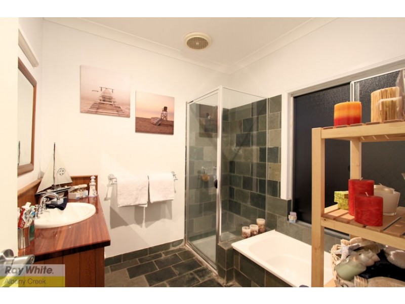 116 Thiess Drive, Albany Creek QLD 4035