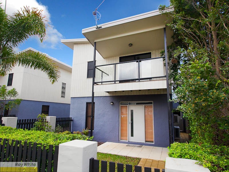 1/27 Latham Street, Chermside QLD 4032