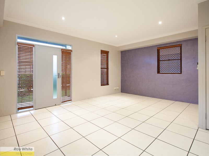 1/27 Latham Street, Chermside QLD 4032