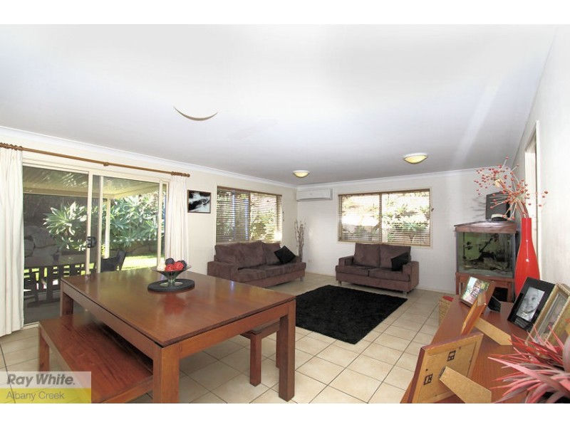 10 Meilland Court, Eatons Hill QLD 4037