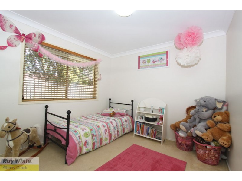 10 Meilland Court, Eatons Hill QLD 4037