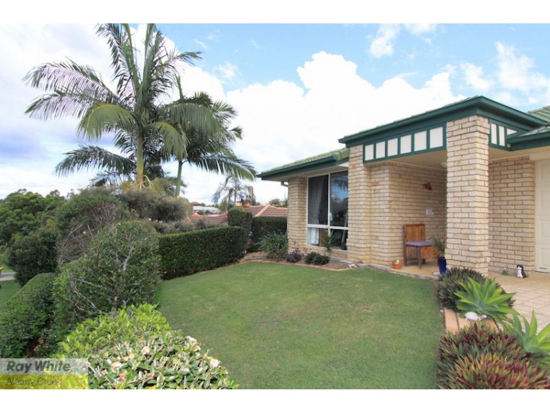 5 Meilland Court, Eatons Hill QLD 4037