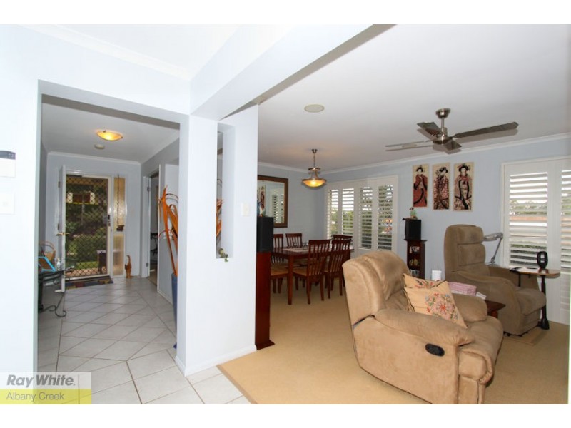 5 Meilland Court, Eatons Hill QLD 4037