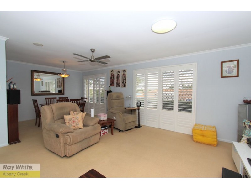5 Meilland Court, Eatons Hill QLD 4037