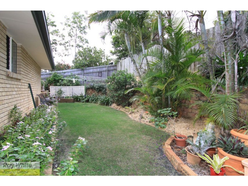 5 Meilland Court, Eatons Hill QLD 4037
