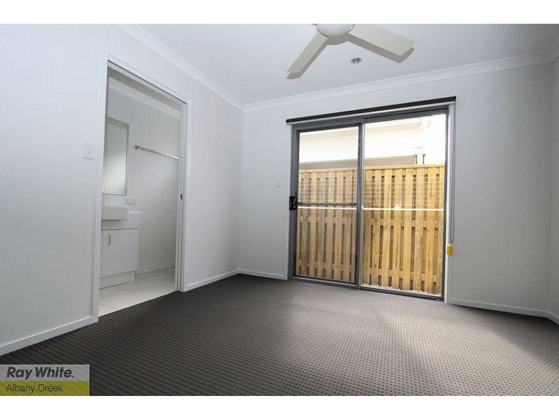 24 Cascade Lane, Fitzgibbon QLD 4018