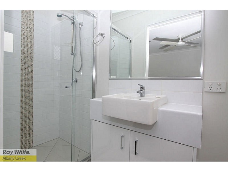 24 Cascade Lane, Fitzgibbon QLD 4018