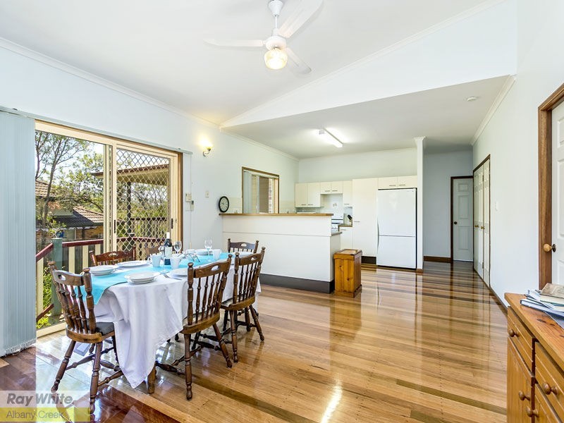 10 Silkyoak Way, Albany Creek QLD 4035