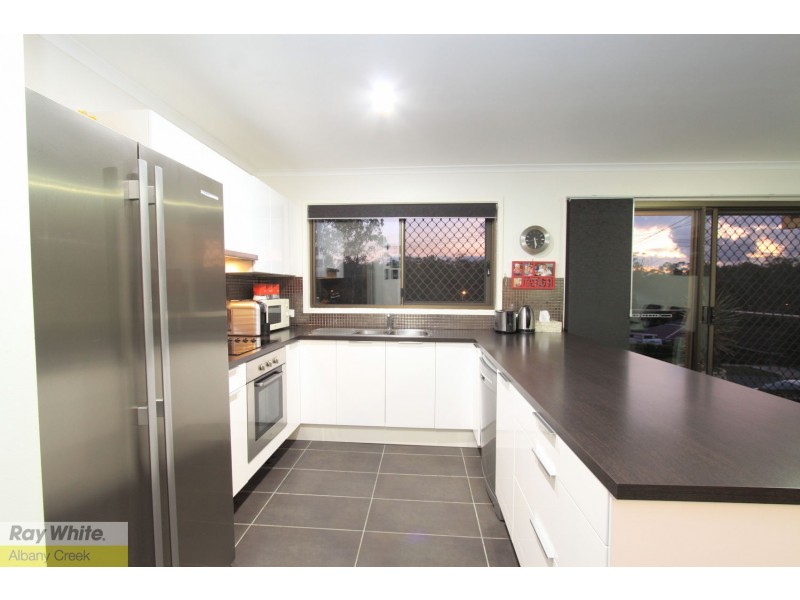 52 Gilford Crescent, Albany Creek QLD 4035