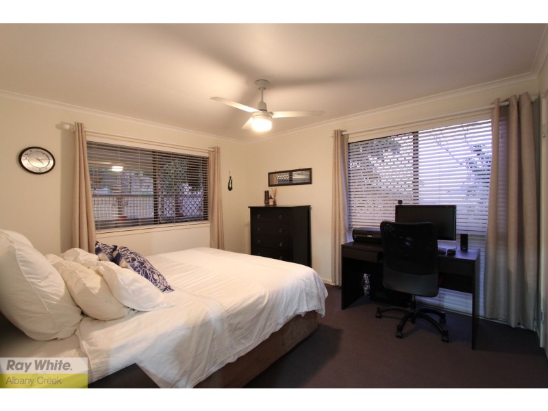 52 Gilford Crescent, Albany Creek QLD 4035