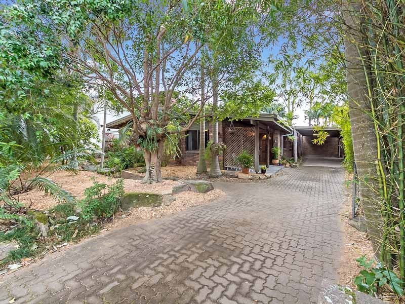 8 Kesteven Street, Albany Creek QLD 4035