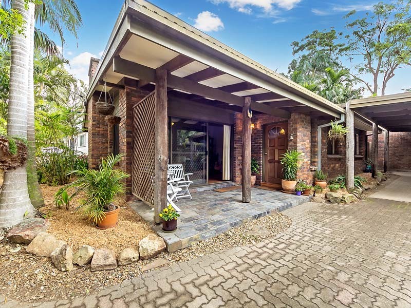8 Kesteven Street, Albany Creek QLD 4035