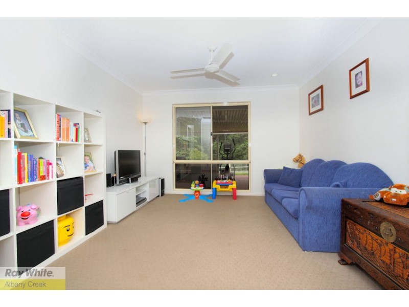 2 Corvus Drive, Cashmere QLD 4500