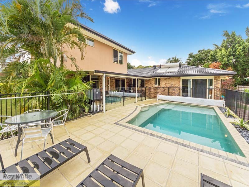 10 Brighton Court, Albany Creek QLD 4035