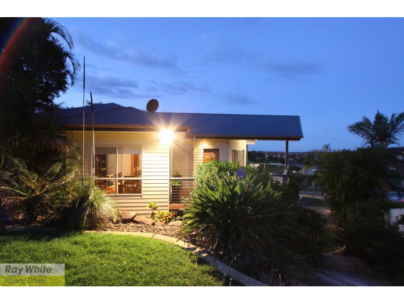 10 Memoire Court, Eatons Hill QLD 4037