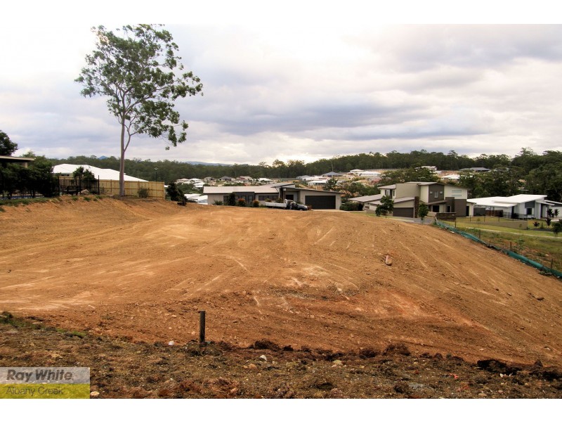 4 Katrina Court, Cashmere QLD 4500