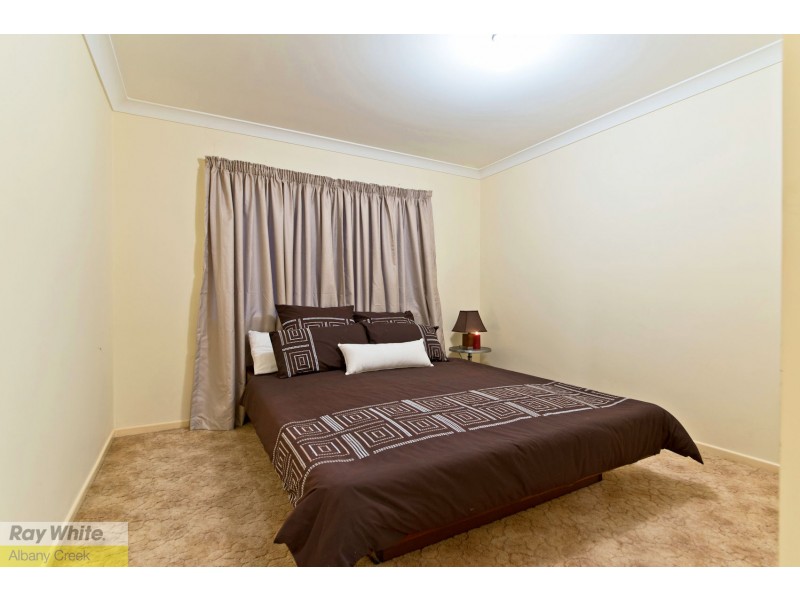 49 Bel Air Court, Ferny Hills QLD 4055