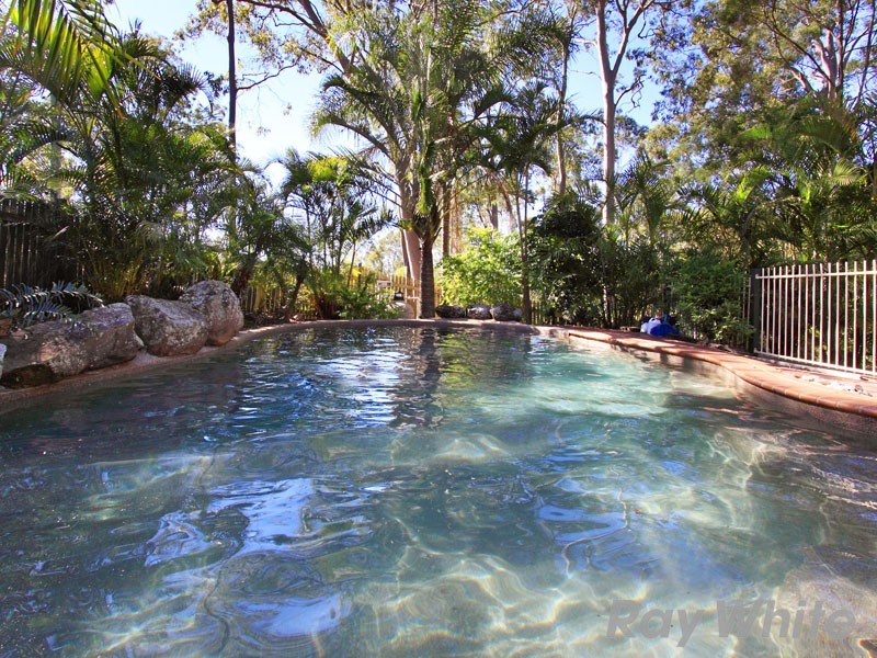 7 Sarah Court, Eatons Hill QLD 4037