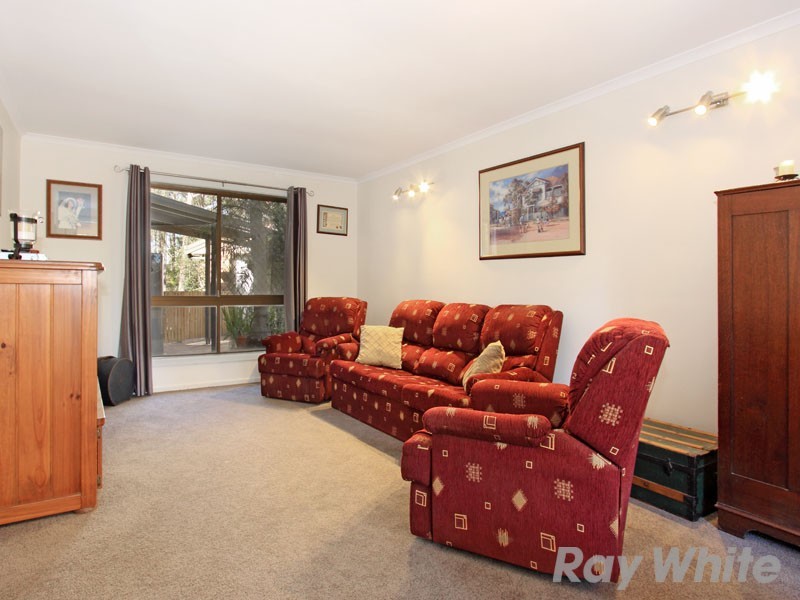 7 Sarah Court, Eatons Hill QLD 4037