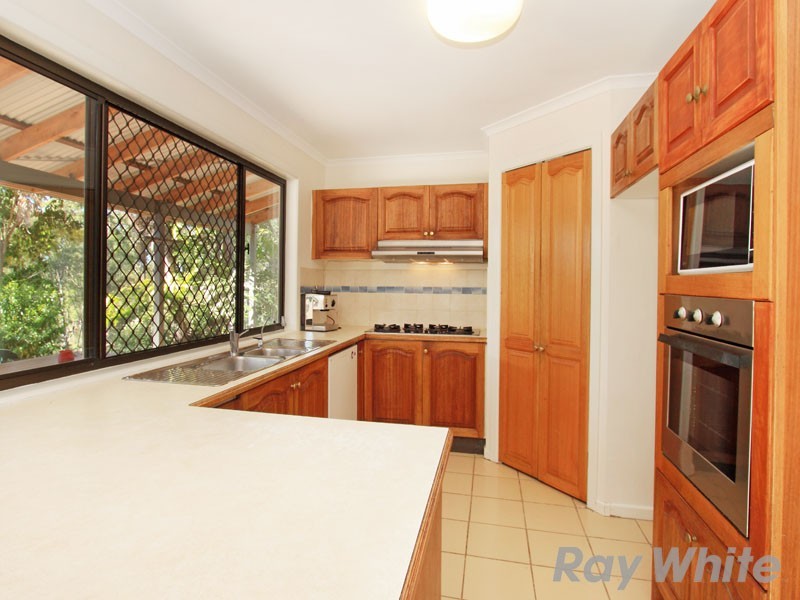 7 Sarah Court, Eatons Hill QLD 4037