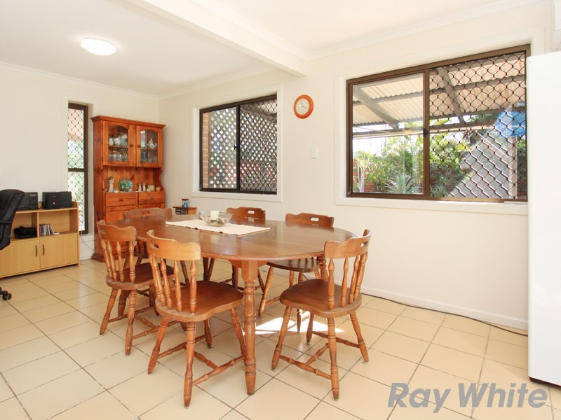 7 Sarah Court, Eatons Hill QLD 4037