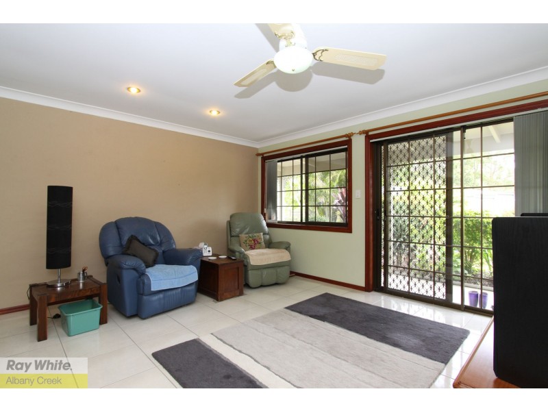 8 Paddy Road, Warner QLD 4500