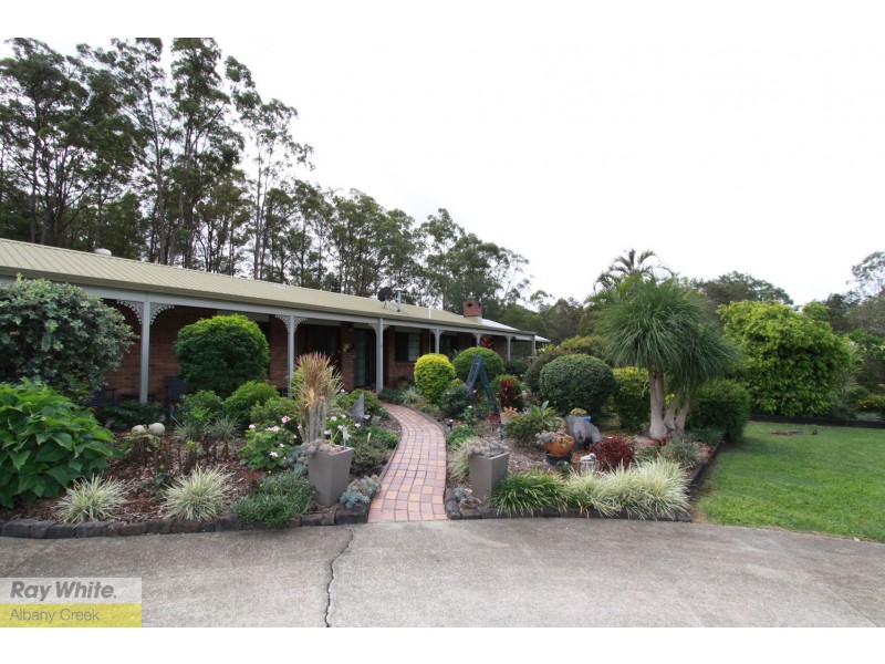 8 Paddy Road, Warner QLD 4500