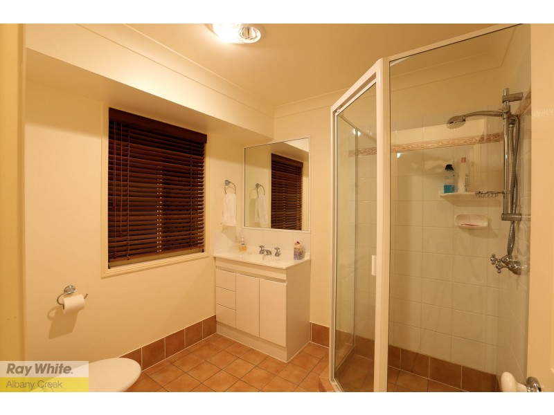 20 Woodgate Court, Ferny Hills QLD 4055