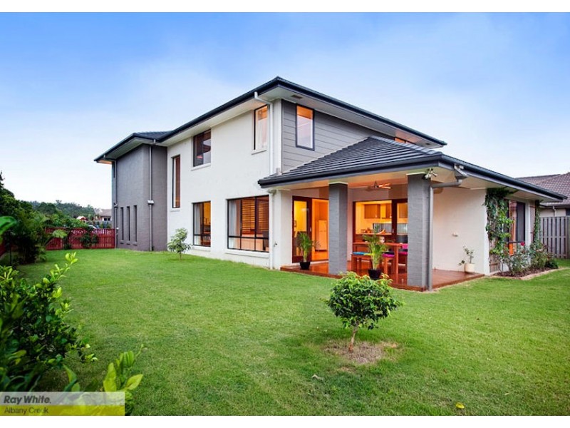 15 Rivergum Drive, Eatons Hill QLD 4037